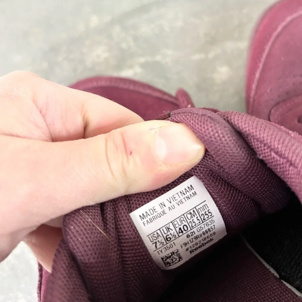 Reebok very good
